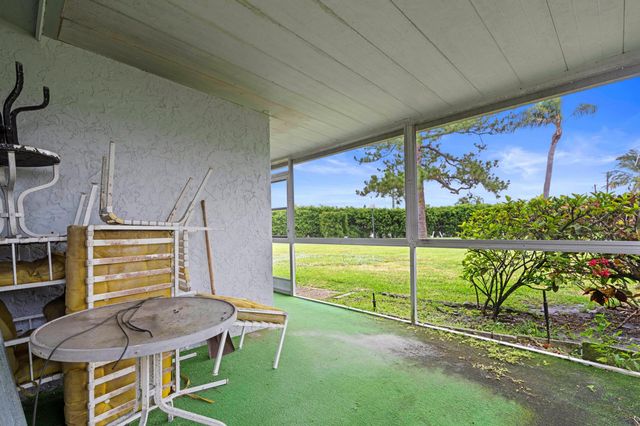 2805 SW 13th Street 37-d, Delray Beach, FL 33445