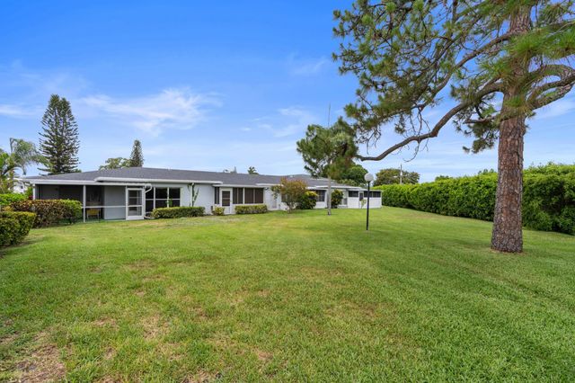 2805 SW 13th Street 37-d, Delray Beach, FL 33445