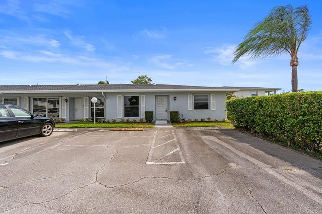2805 SW 13th Street 37-d, Delray Beach, FL 33445
