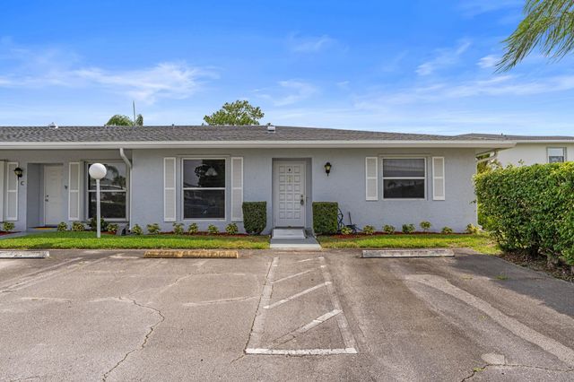 2805 SW 13th Street 37-d, Delray Beach, FL 33445