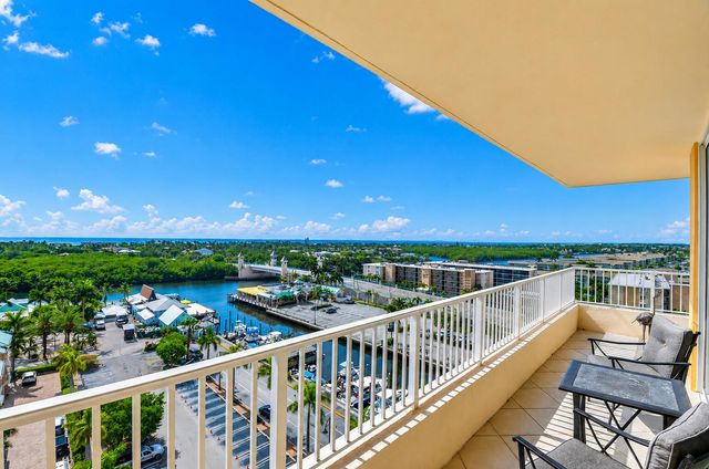 625 Casa Loma Boulevard 1002, Boynton Beach, FL 33435