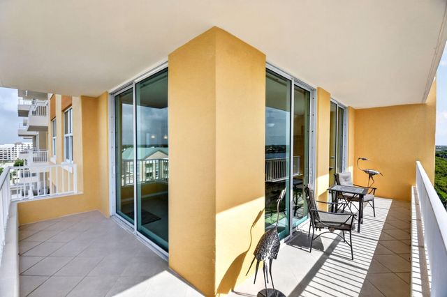 625 Casa Loma Boulevard 1002, Boynton Beach, FL 33435