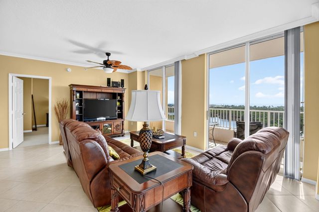 625 Casa Loma Boulevard 1002, Boynton Beach, FL 33435