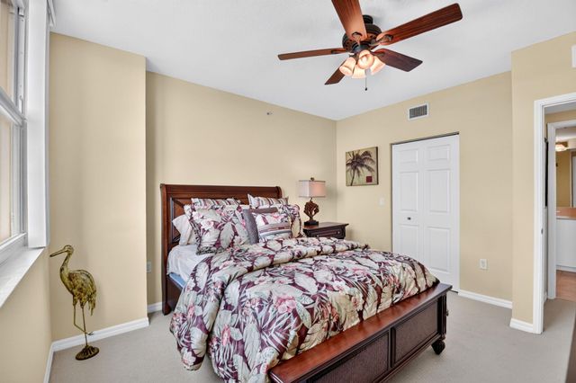 625 Casa Loma Boulevard 1002, Boynton Beach, FL 33435