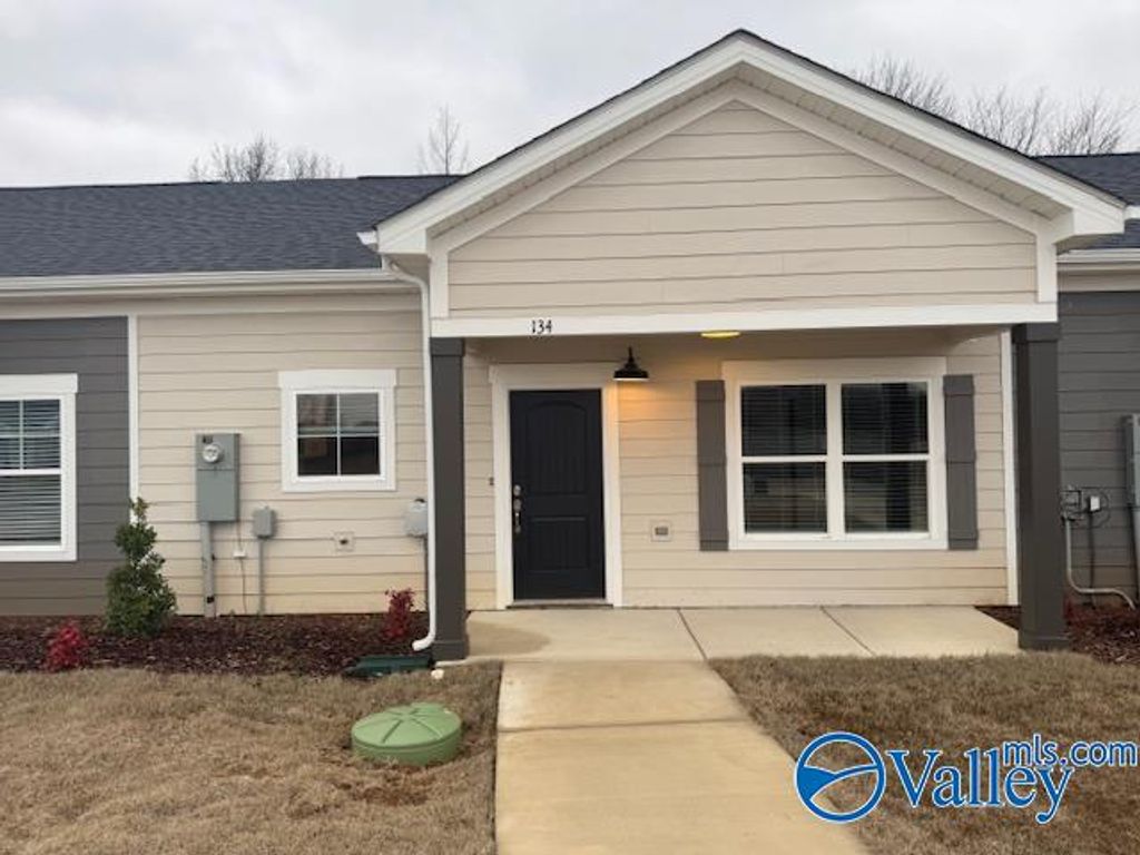 134 Foster Way Drive, Huntsville, AL 35806