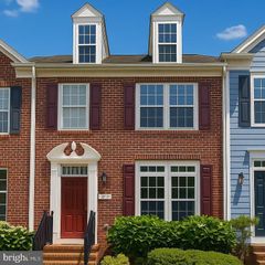 300 DIXON ST #406, Easton, MD 21601