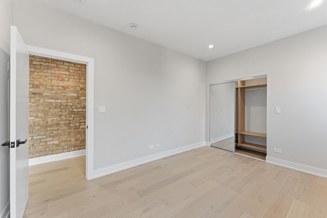 7518 N Eastlake Terrace 2, Chicago, IL 60626