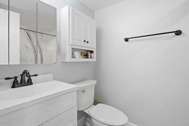 3910 Inverrary Boulevard 708-B, Lauderhill, FL 33319