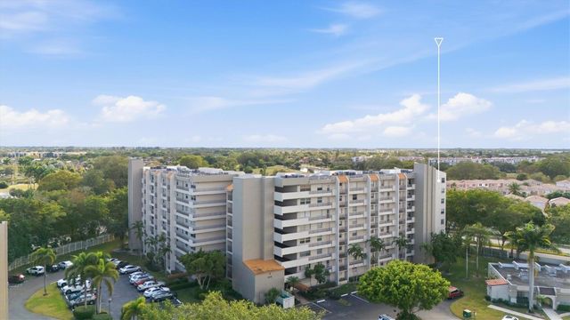 3910 Inverrary Boulevard 708-B, Lauderhill, FL 33319