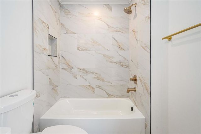 227 Triple Oaks Drive, Tucker, GA 30084