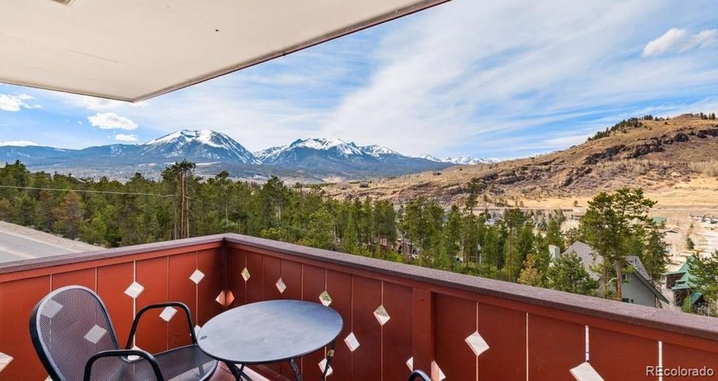 110 Evergreen Road 301, Dillon, CO 80435