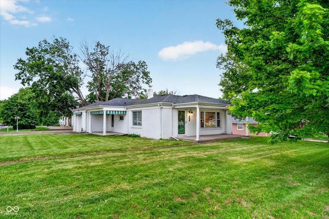 1921 E 10th Street, Anderson, IN 46012