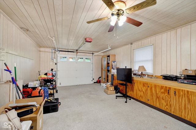 1921 E 10th Street, Anderson, IN 46012