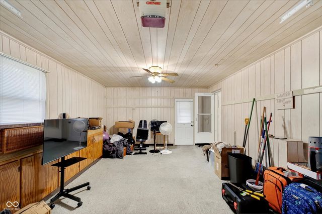 1921 E 10th Street, Anderson, IN 46012