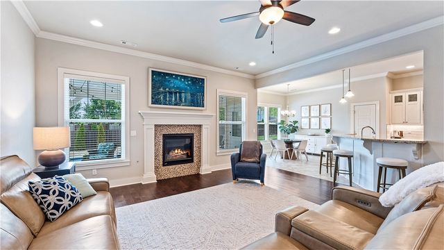 553 Kensington, Cave Springs, AR 72718
