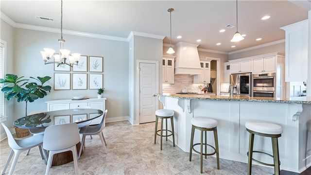 553 Kensington, Cave Springs, AR 72718