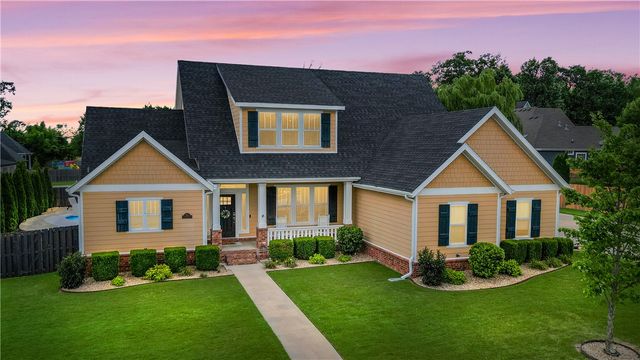 553 Kensington, Cave Springs, AR 72718