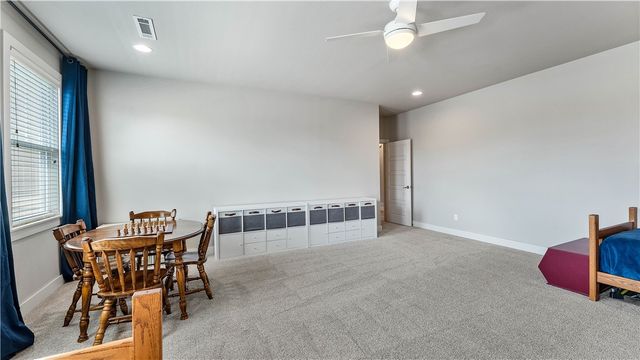 553 Kensington, Cave Springs, AR 72718