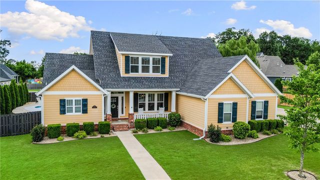 553 Kensington, Cave Springs, AR 72718