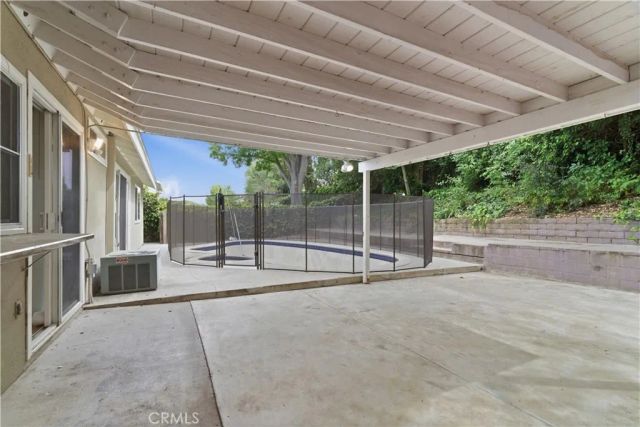 29384 Quail Run, Agoura Hills, CA 91301