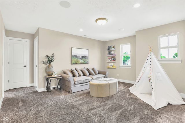 6666 Cobblestone Drive, Pendleton, IN 46064