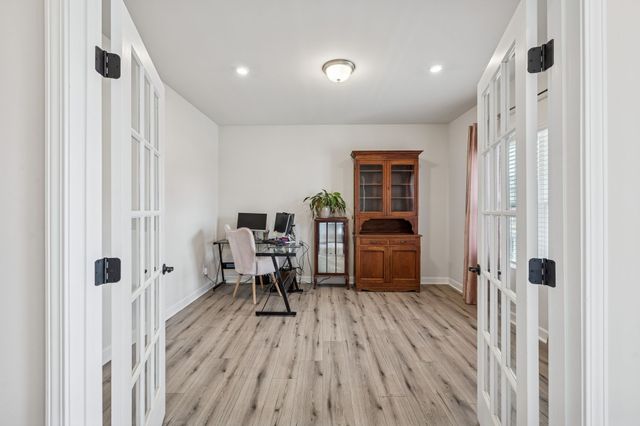 4315 Socata Ct, Cross Plains, TN 37049