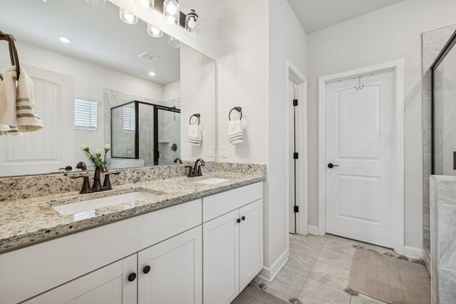 4315 Socata Ct, Cross Plains, TN 37049