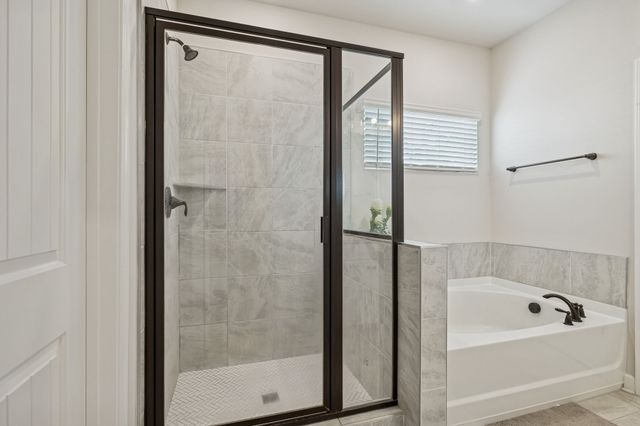 4315 Socata Ct, Cross Plains, TN 37049