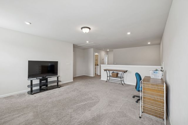 4315 Socata Ct, Cross Plains, TN 37049