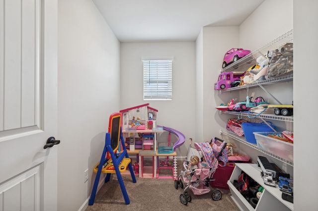 4315 Socata Ct, Cross Plains, TN 37049