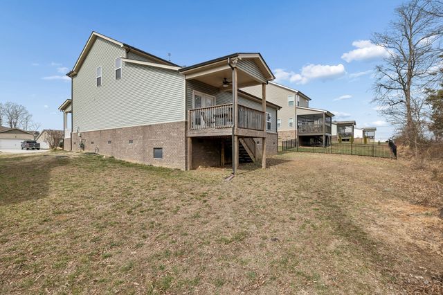 4315 Socata Ct, Cross Plains, TN 37049