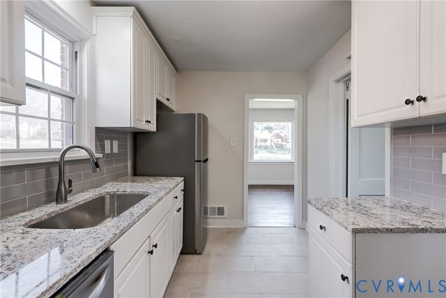 6303 Monument Ave, Henrico, VA 23226