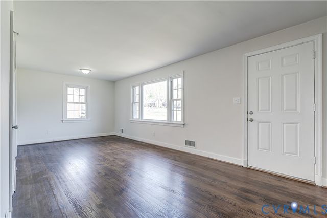 6303 Monument Ave, Henrico, VA 23226