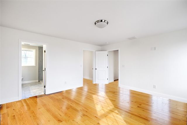 29 Graves Avenue, North Smithfield, RI 02896