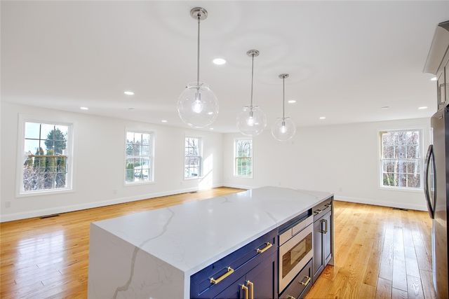 29 Graves Avenue, North Smithfield, RI 02896