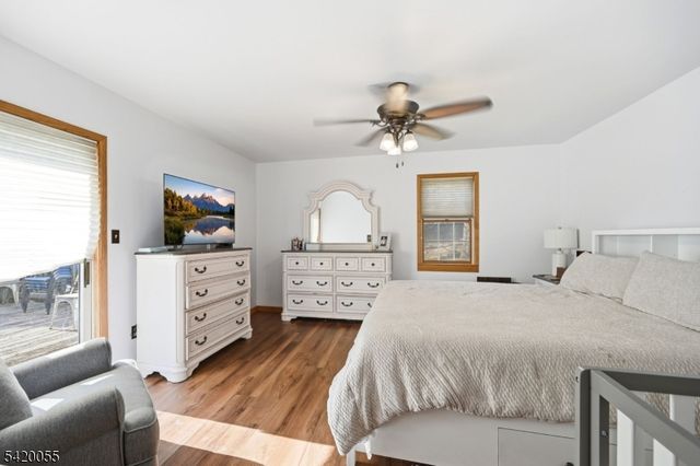 72 Hudson Dr, West Milford Twp., NJ 07480