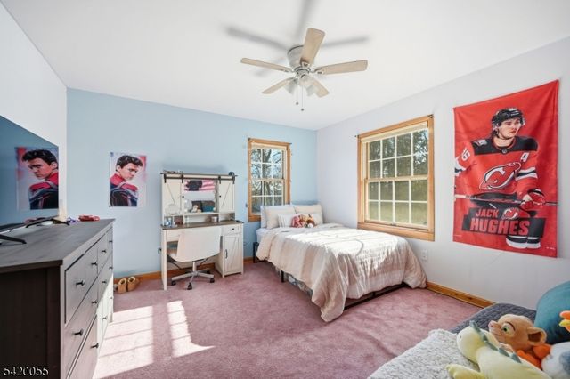 72 Hudson Dr, West Milford Twp., NJ 07480