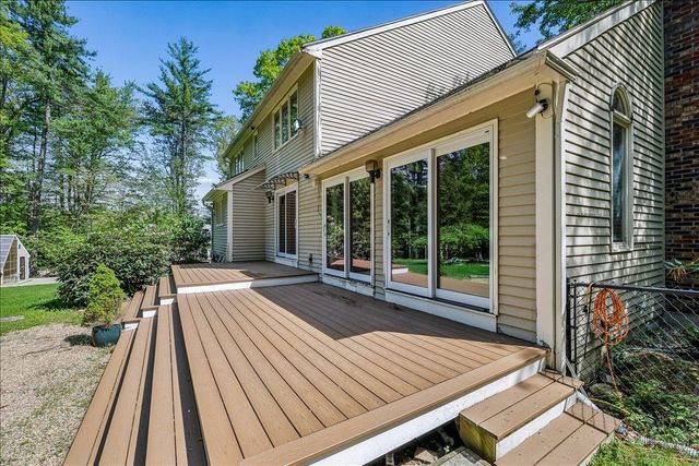 5 Cobblestone Place, Merrimack, NH 03054