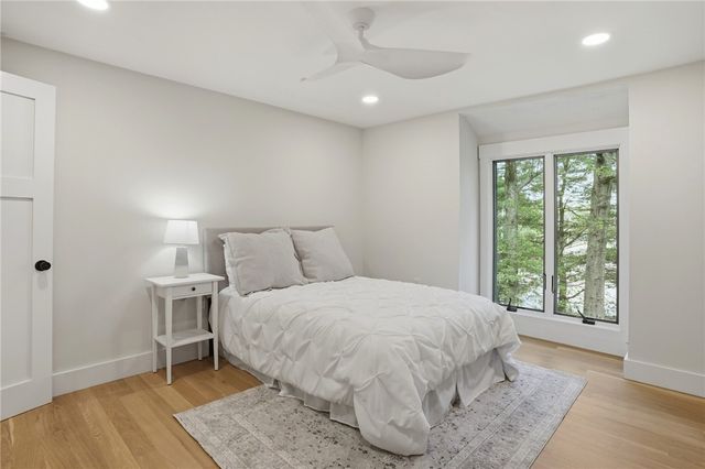 5763 Post Road, East Greenwich, RI 02818