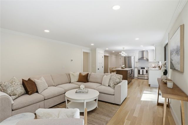 5763 Post Road, East Greenwich, RI 02818