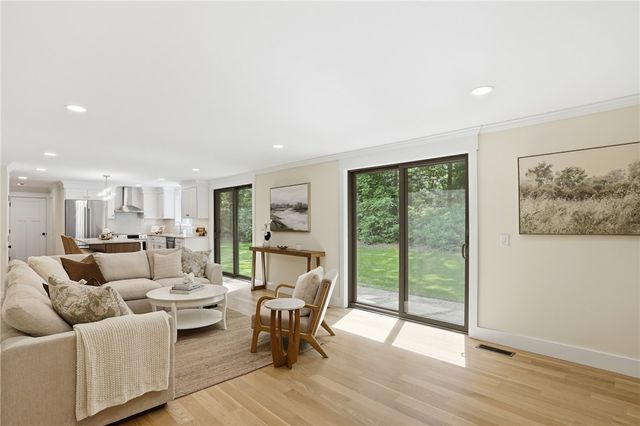 5763 Post Road, East Greenwich, RI 02818