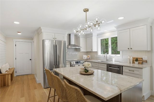 5763 Post Road, East Greenwich, RI 02818