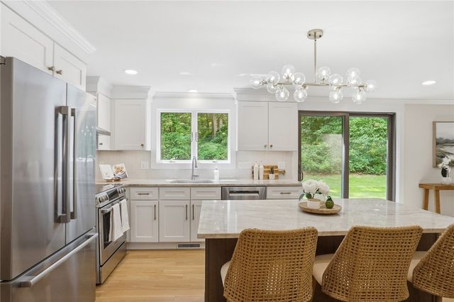5763 Post Road, East Greenwich, RI 02818