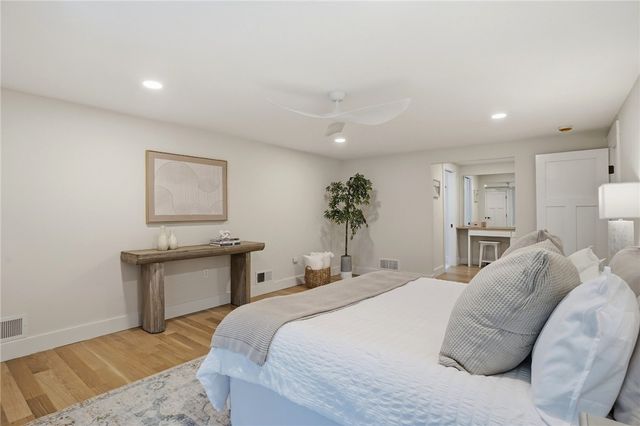 5763 Post Road, East Greenwich, RI 02818