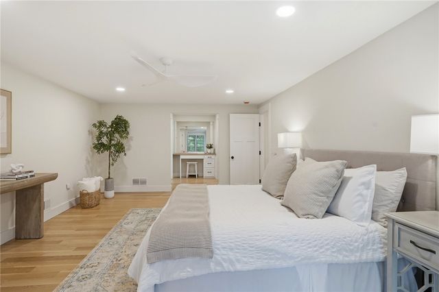 5763 Post Road, East Greenwich, RI 02818