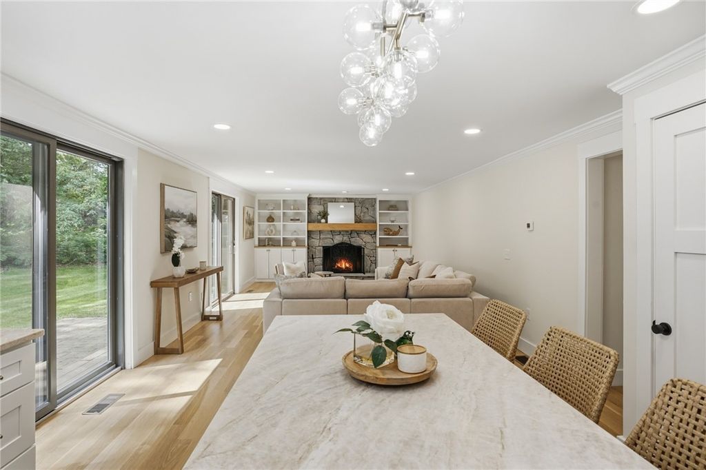 5763 Post Road, East Greenwich, RI 02818