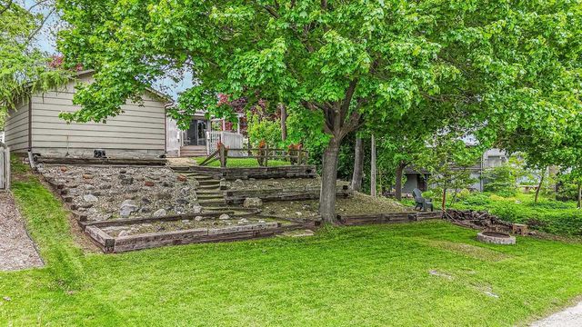 2016 MONROE STREET, New Holstein, WI 53061