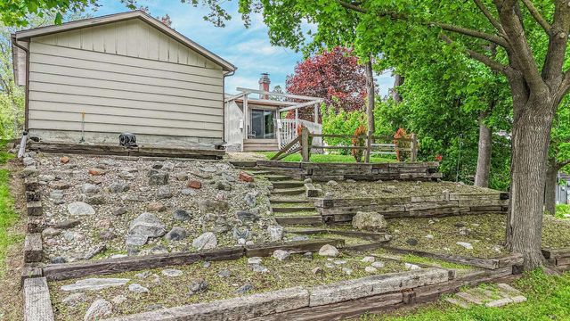 2016 MONROE STREET, New Holstein, WI 53061