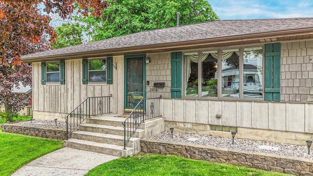 2016 MONROE STREET, New Holstein, WI 53061