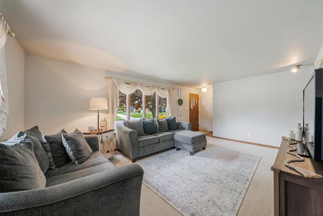 2016 MONROE STREET, New Holstein, WI 53061